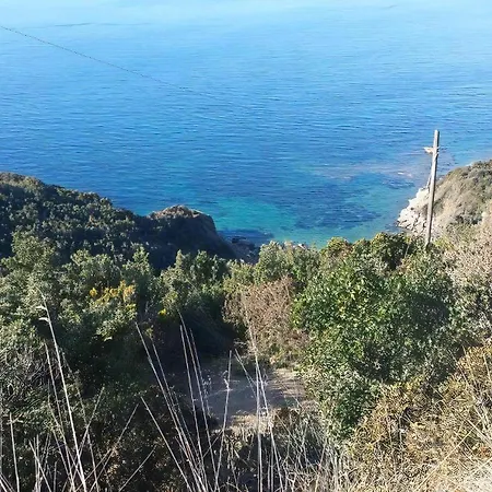 Vier 300 Meter Vom Entfernt Apartment Rio nell'Elba