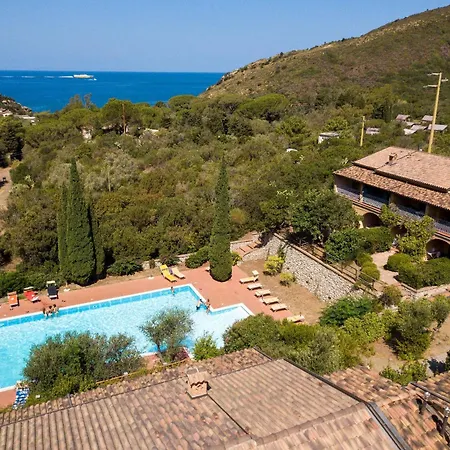 Vier 300 Meter Vom Entfernt Appartement Rio dellʼElba